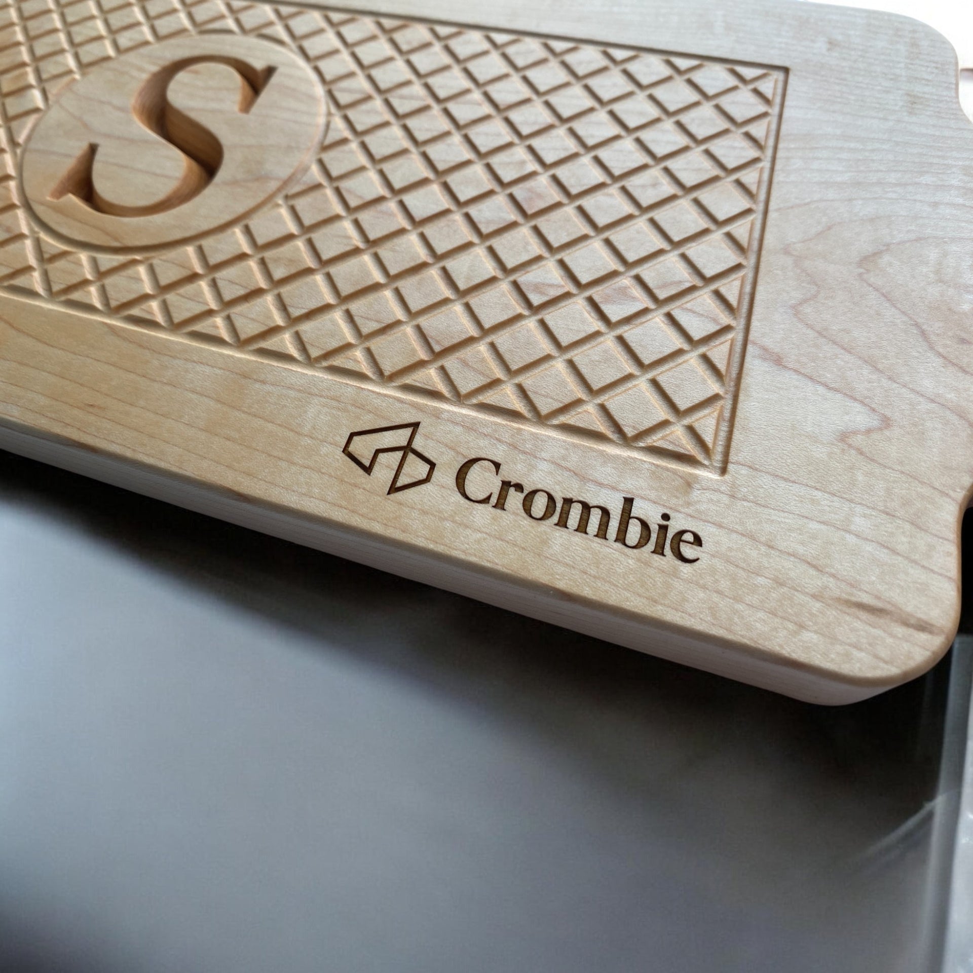 Custom Engraved Serving Board – Handcrafted Hardwood Gift 🍽️✨