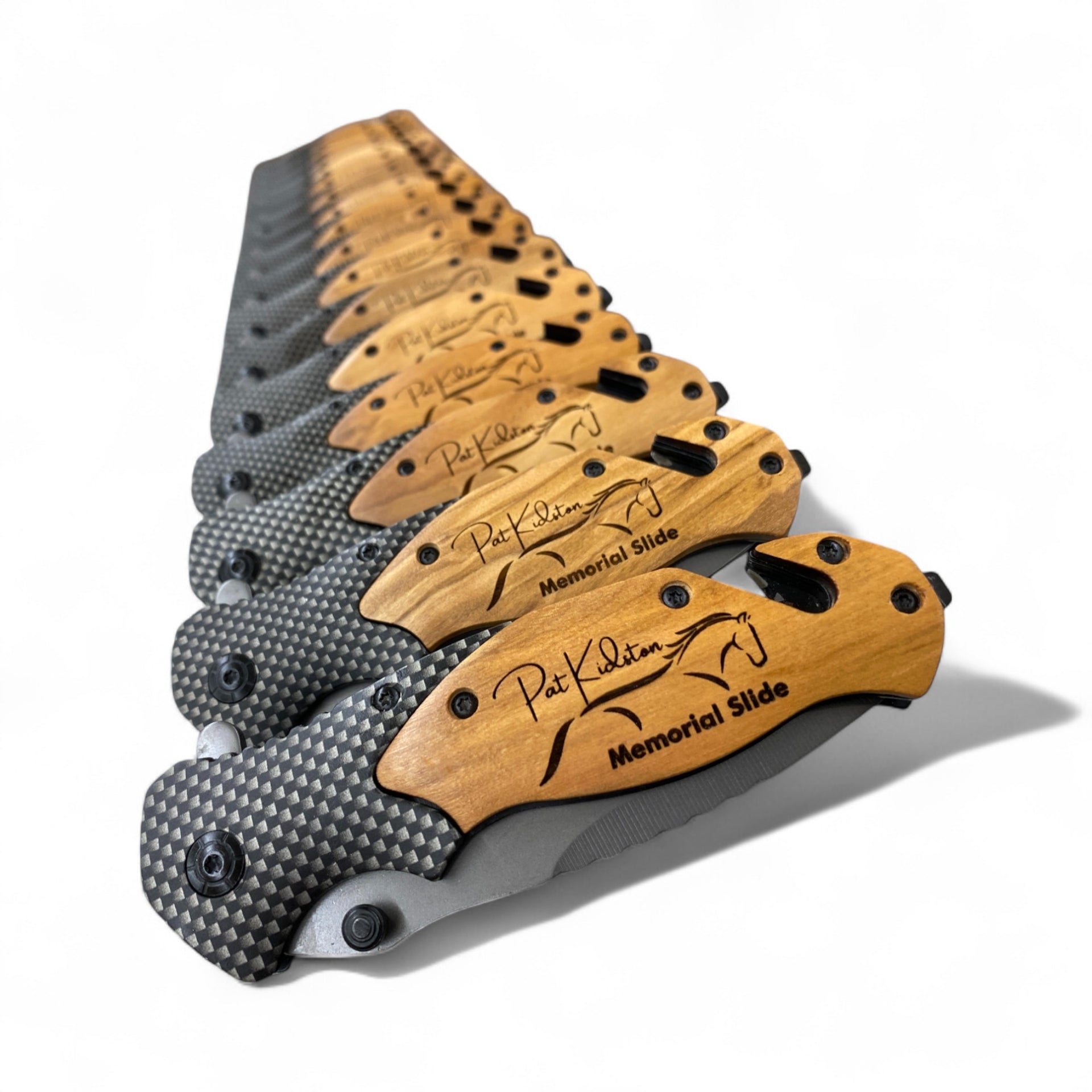 Custom Pocket Knives – Personalized & Handcrafted