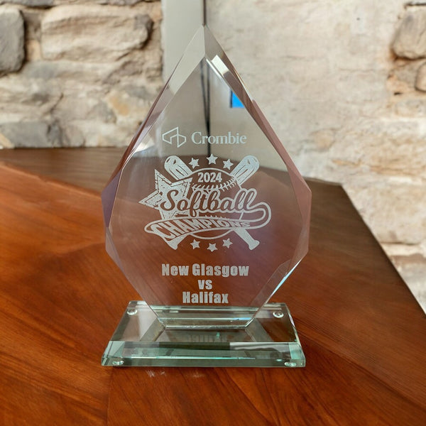 Glass Arrowhead Award – 7.5"