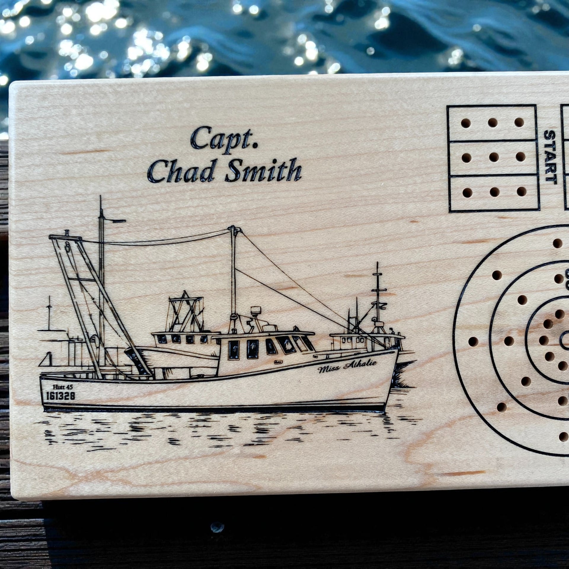Custom Cribbage Board – Personalized Engraving, Hand-Painted or Natural 🎲✨